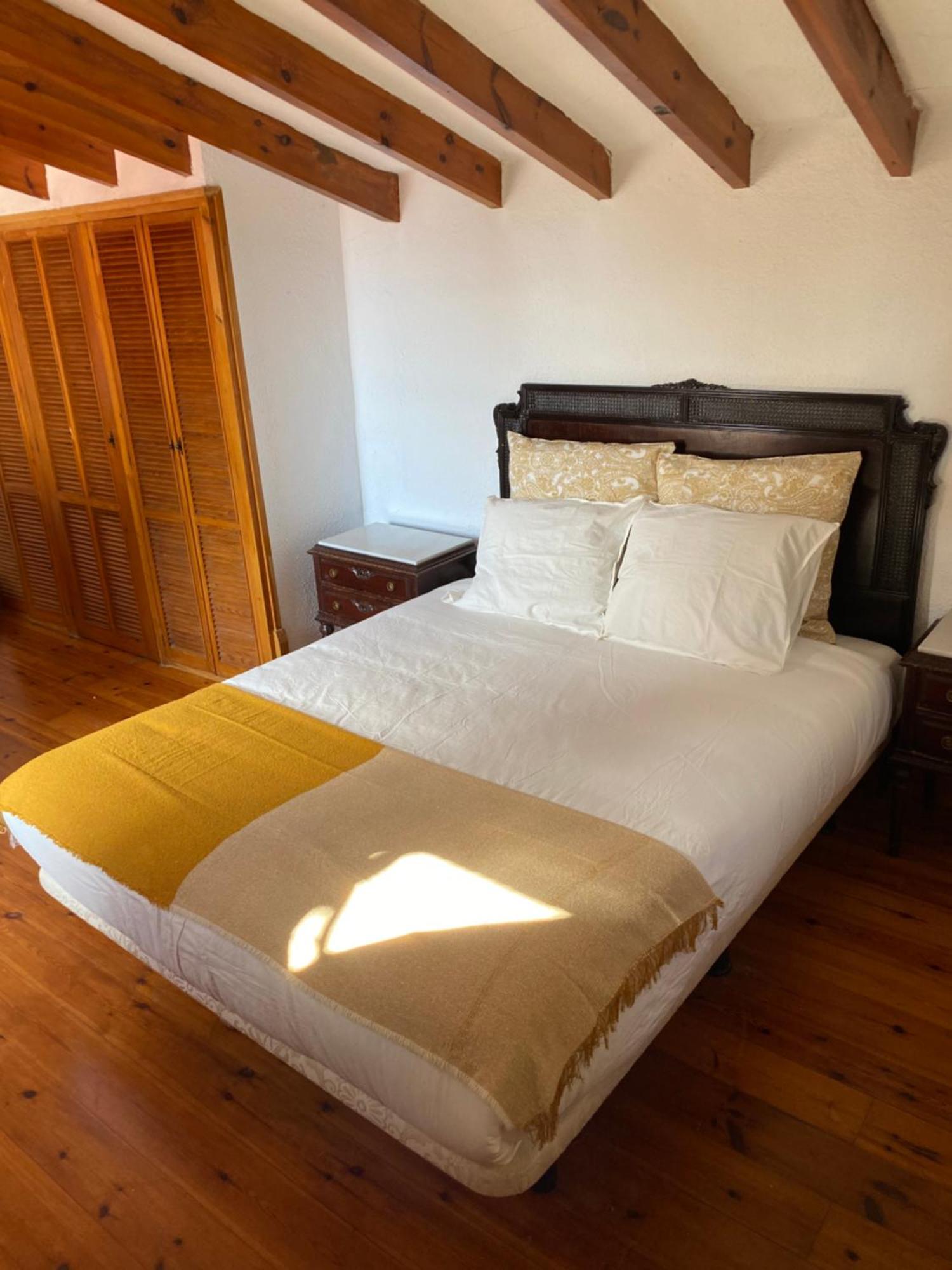 Bed and Breakfast Pink Lemon House Ельче Екстер'єр фото